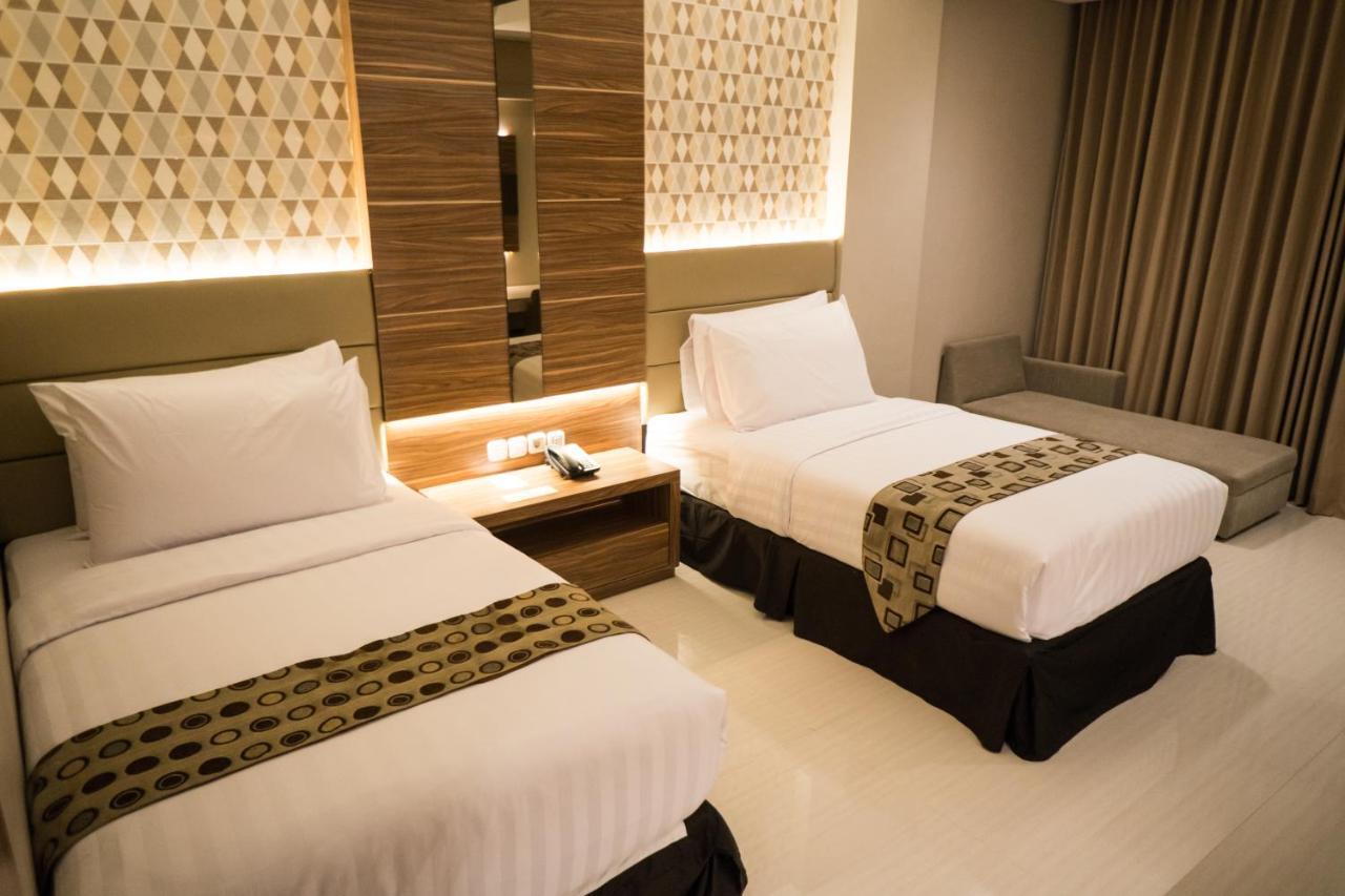 Novena Hotel Bandung เล็มบัง ภายนอก รูปภาพ